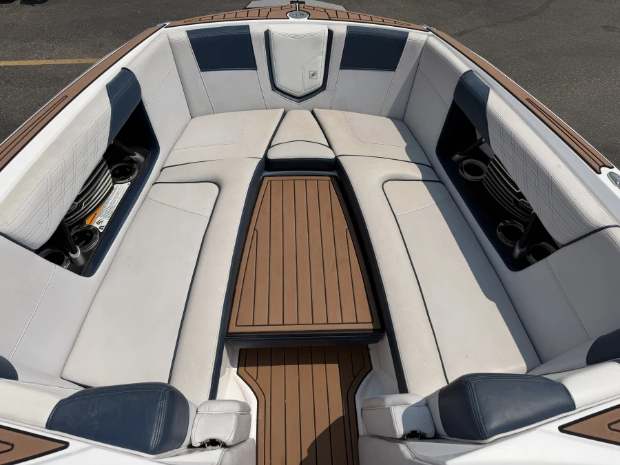 2018-nautique-g25-142880-image30