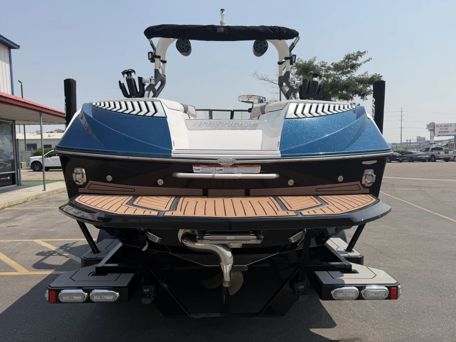 2018-nautique-g25-142880-image4