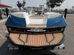 2018-nautique-g25-142880-image6