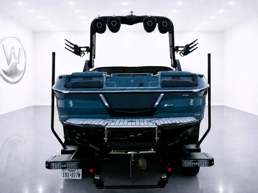 2025-mastercraft-x24-142909-image9.webp