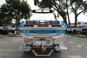 2026-malibu-m230-142910-image7.webp