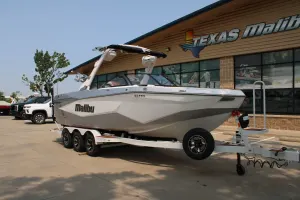 2026-malibu-wakesetter-25-lsv-142914-image1.webp