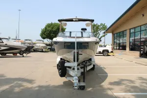 2026-malibu-wakesetter-25-lsv-142915-image2.webp