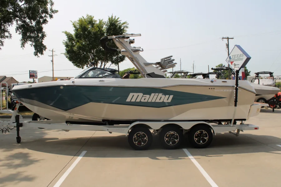 2026-malibu-wakesetter-25-lsv-142915-image4.webp