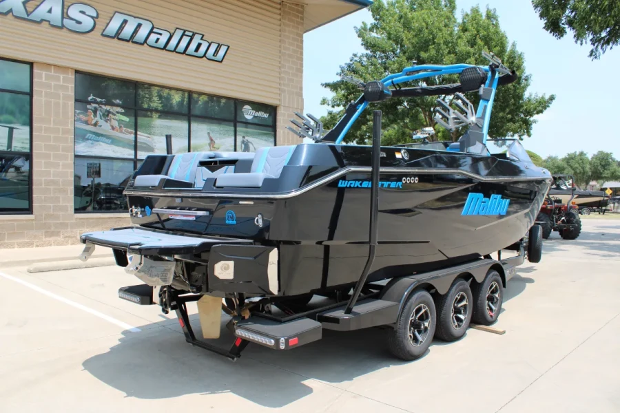 2026-malibu-wakesetter-25-lsv-142916-image6.webp
