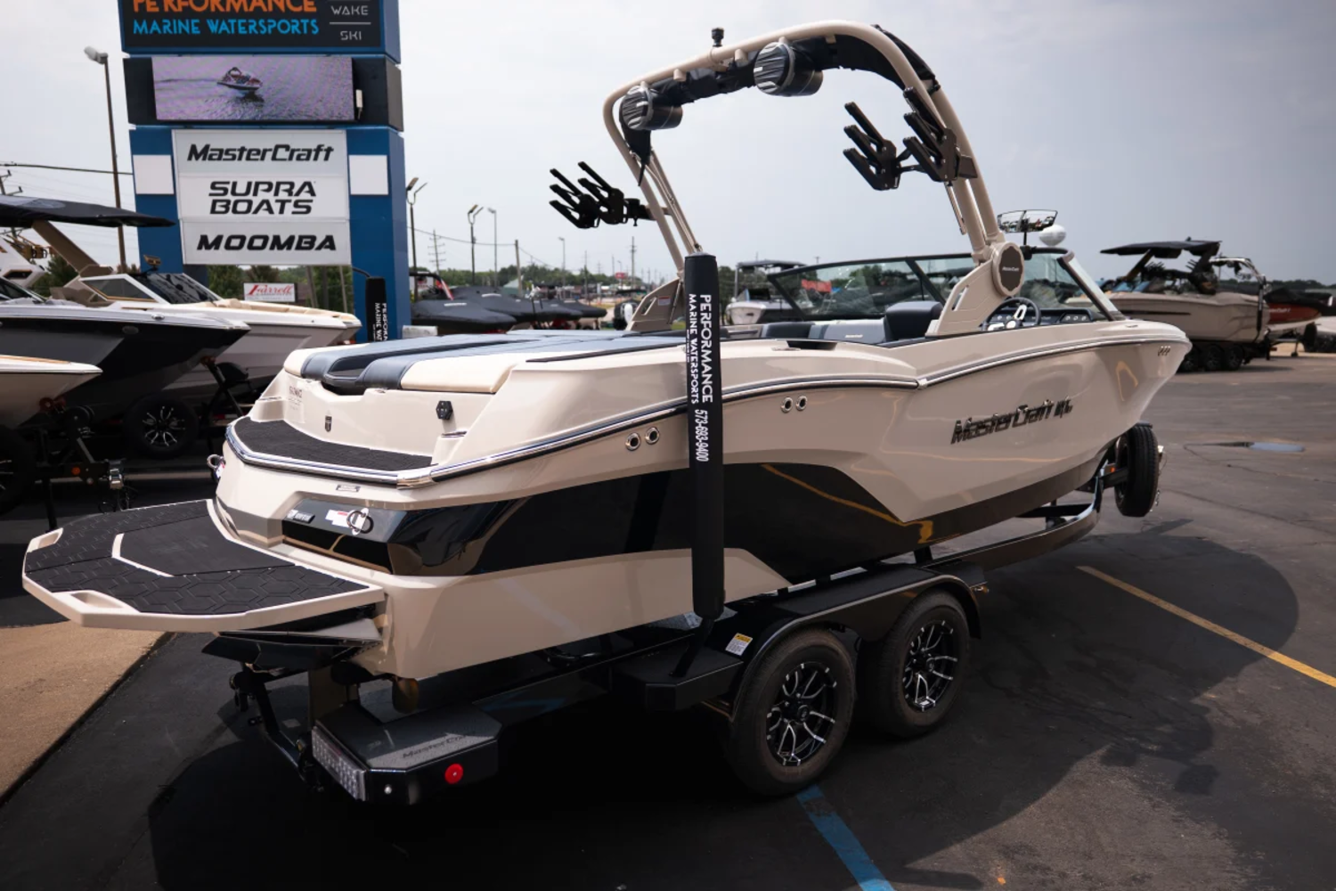 2027 MASTERCRAFT NXT23 