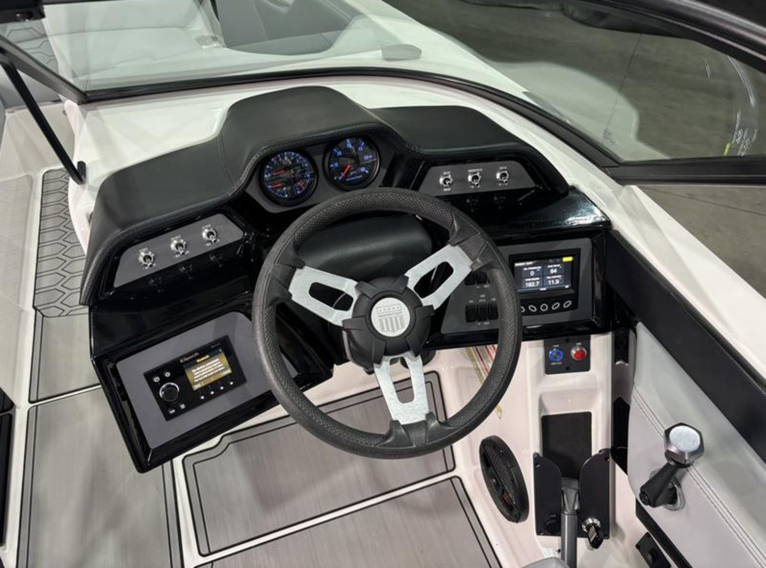2023 MASTERCRAFT NXT24
