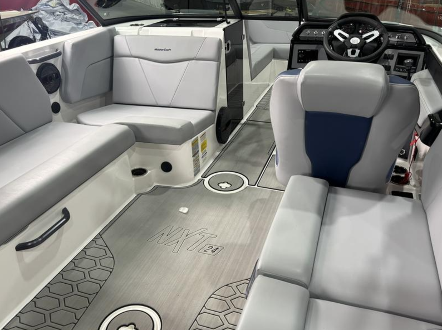 2023 MASTERCRAFT NXT24