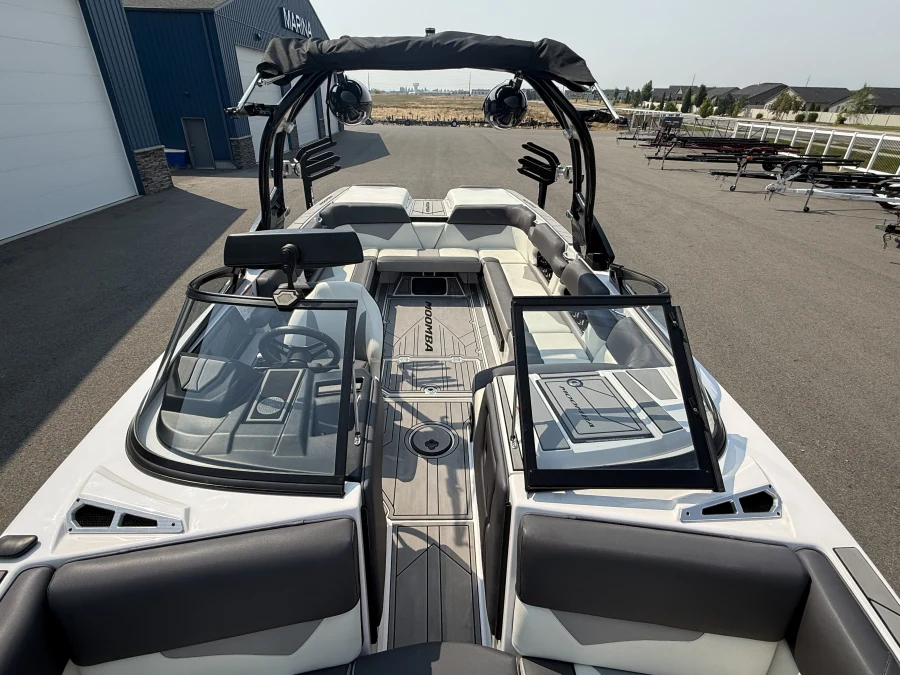 2020-moomba-makai-142947-image18