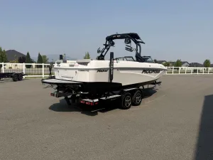2020-moomba-makai-142947-image6