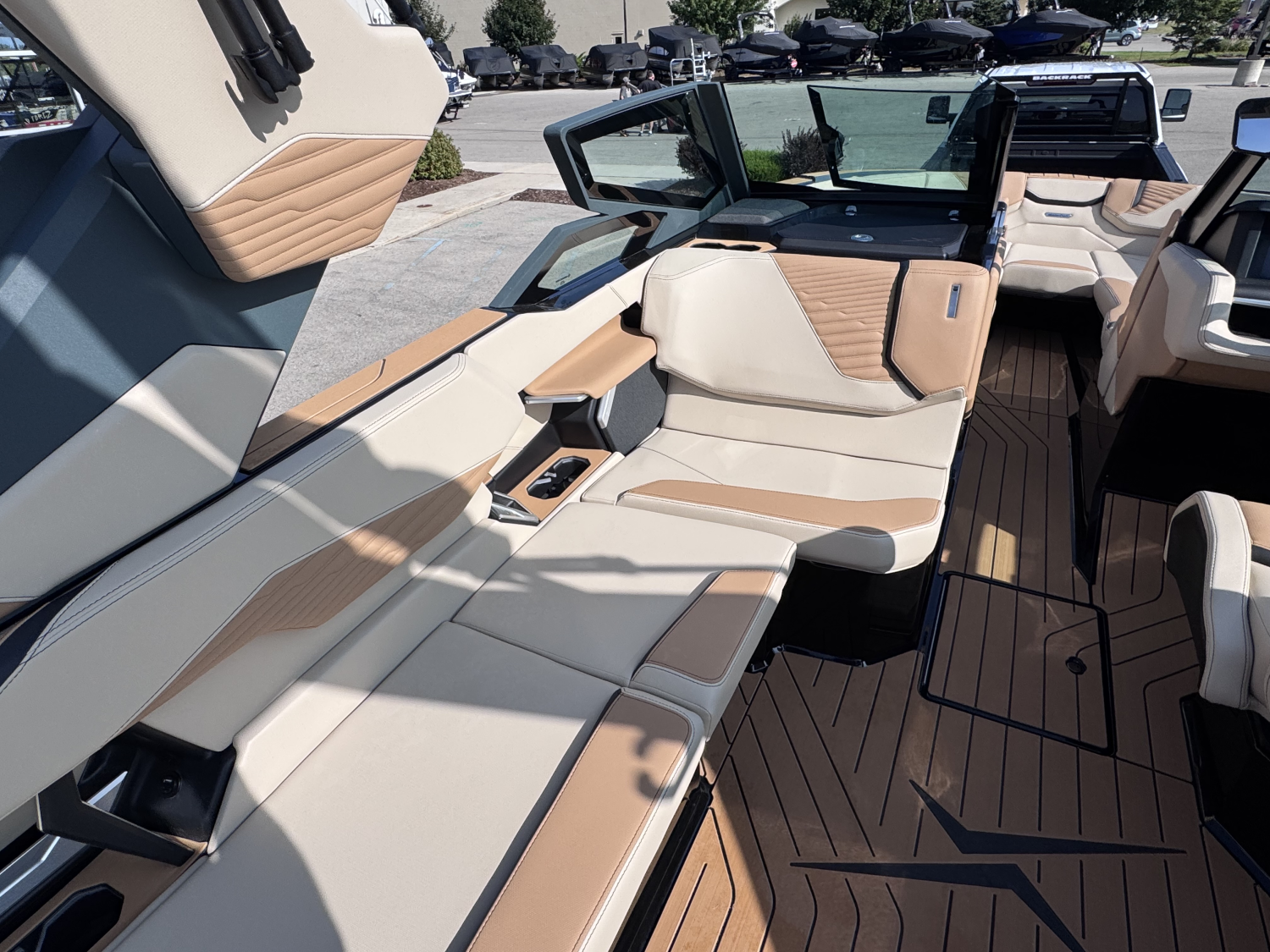 2027 MasterCraft X24