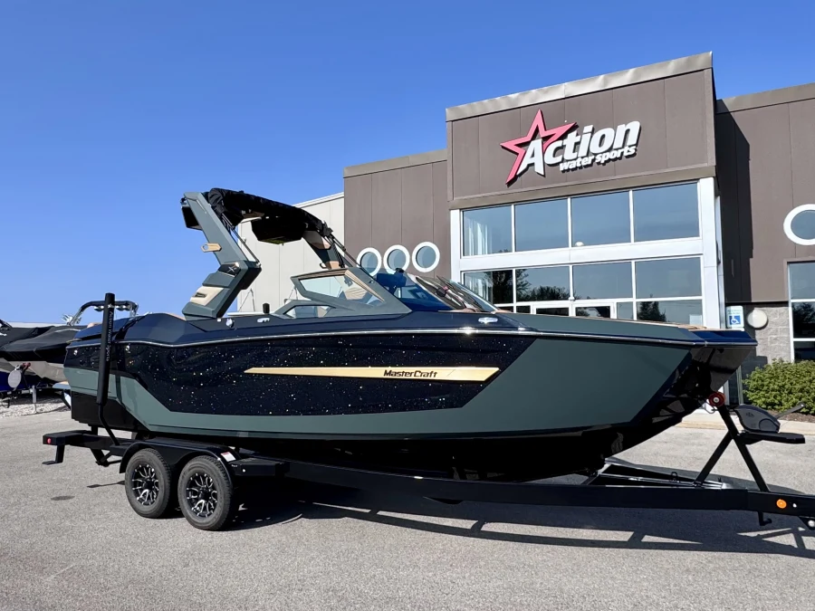 2027-mastercraft-x24-142957-image2