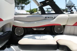 2016 Malibu 22 MXZ Icon