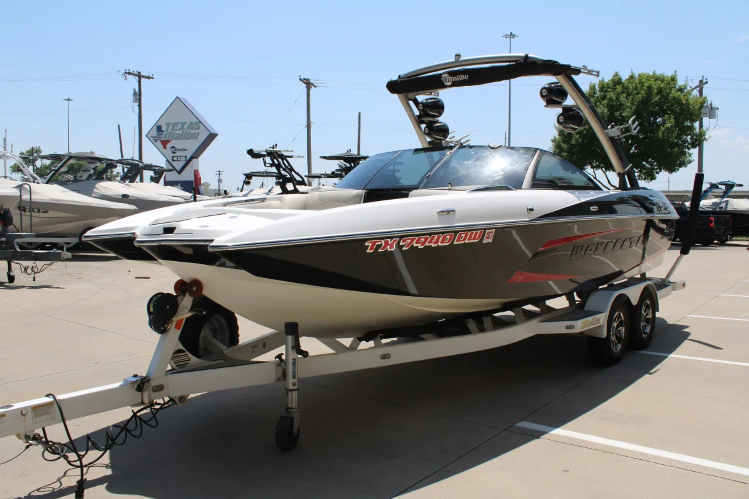 2016 Malibu 22 MXZ