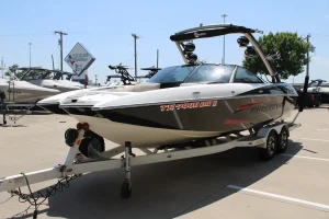 2016 Malibu 22 MXZ Icon