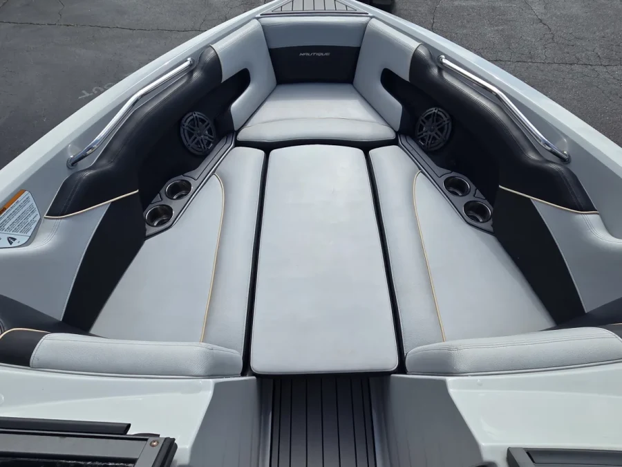 2021-nautique-super-air-nautique-230-142992-image6.webp