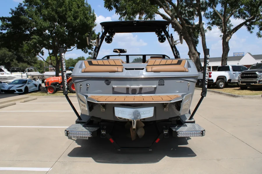 2020-malibu--wakesetter-23-mxz-142993-image7.webp