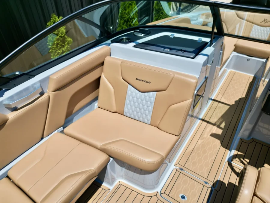 2026-mastercraft-xt24-142996-image15.webp