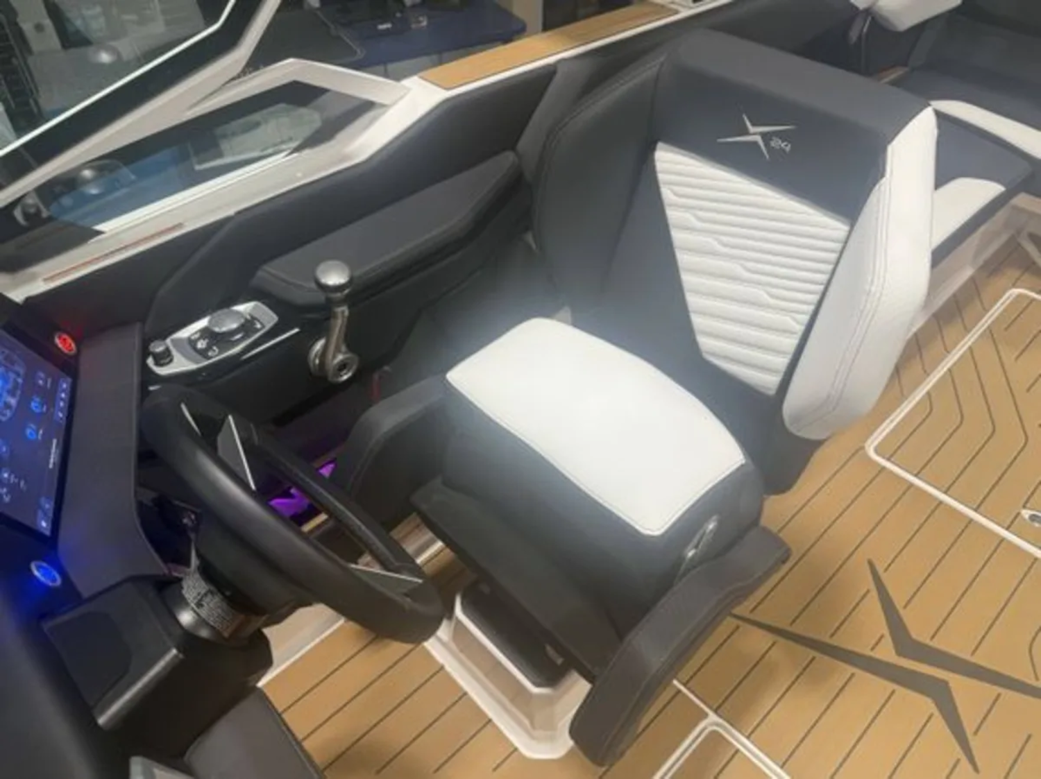 2026 MasterCraft X24