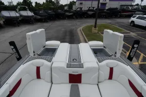 2023-mastercraft-xt24-143002-image15.webp