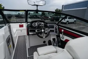 2023-mastercraft-xt24-143002-image2.webp