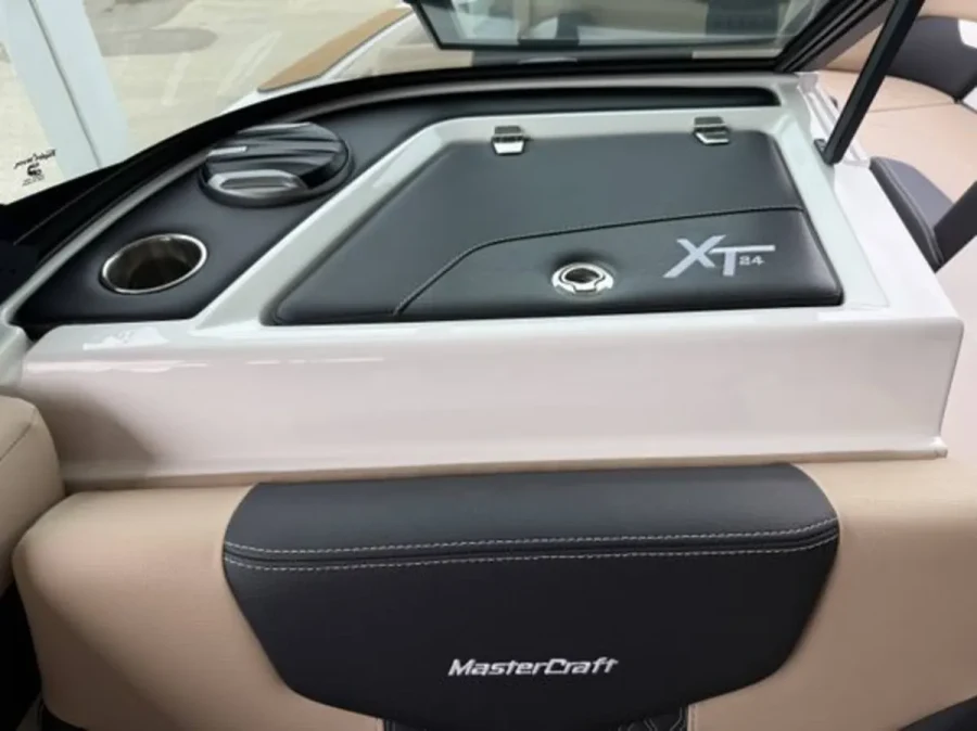 2026-mastercraft-xt24-143004-image10.webp