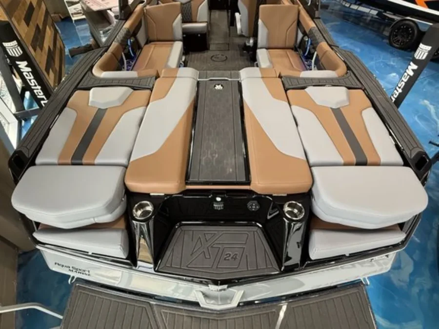2026-mastercraft-xt24-143008-image11.webp