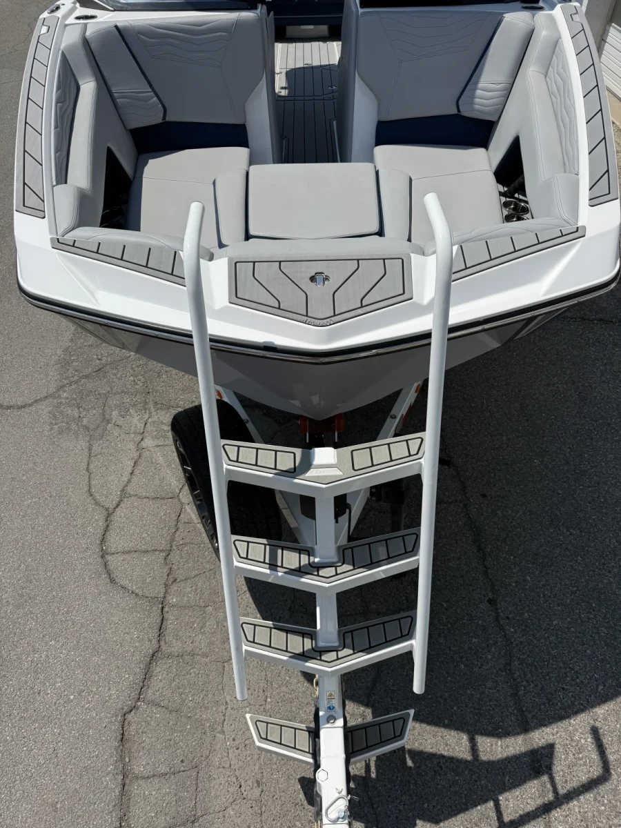 2025-nautique-g25-143010-image19.webp