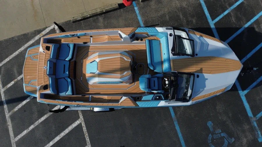 2027-nautique-ski-nautique-143011-image0_184351.webp