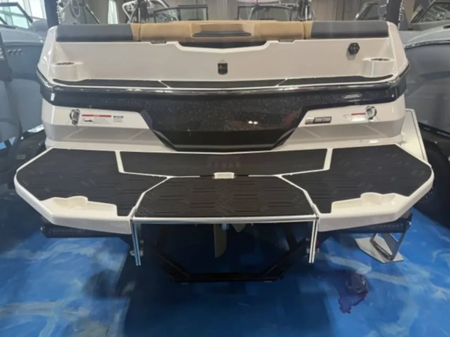 2026-mastercraft-nxt23-143012-image11.webp