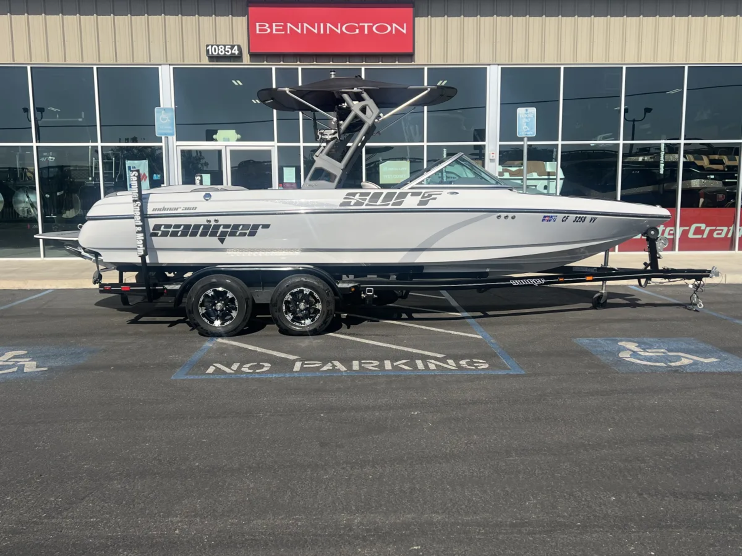 2021 Sanger 215SX