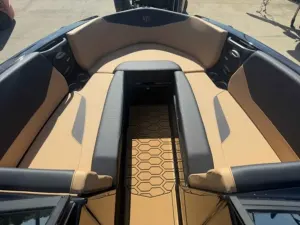 2026-mastercraft-nxt23-143018-image2.webp