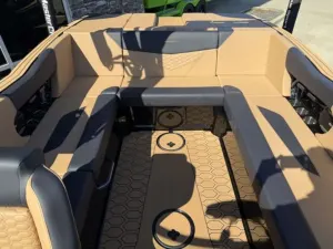 2026-mastercraft-nxt23-143018-image9.webp