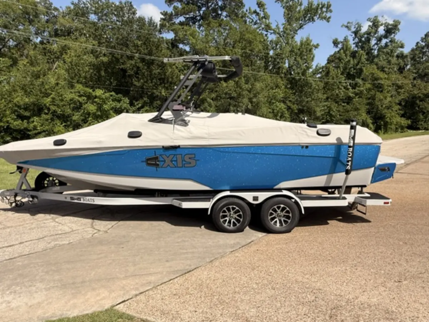2023 Axis A24 - Only 75 Hours! M5Di, Factory Warranty & Trailer Included