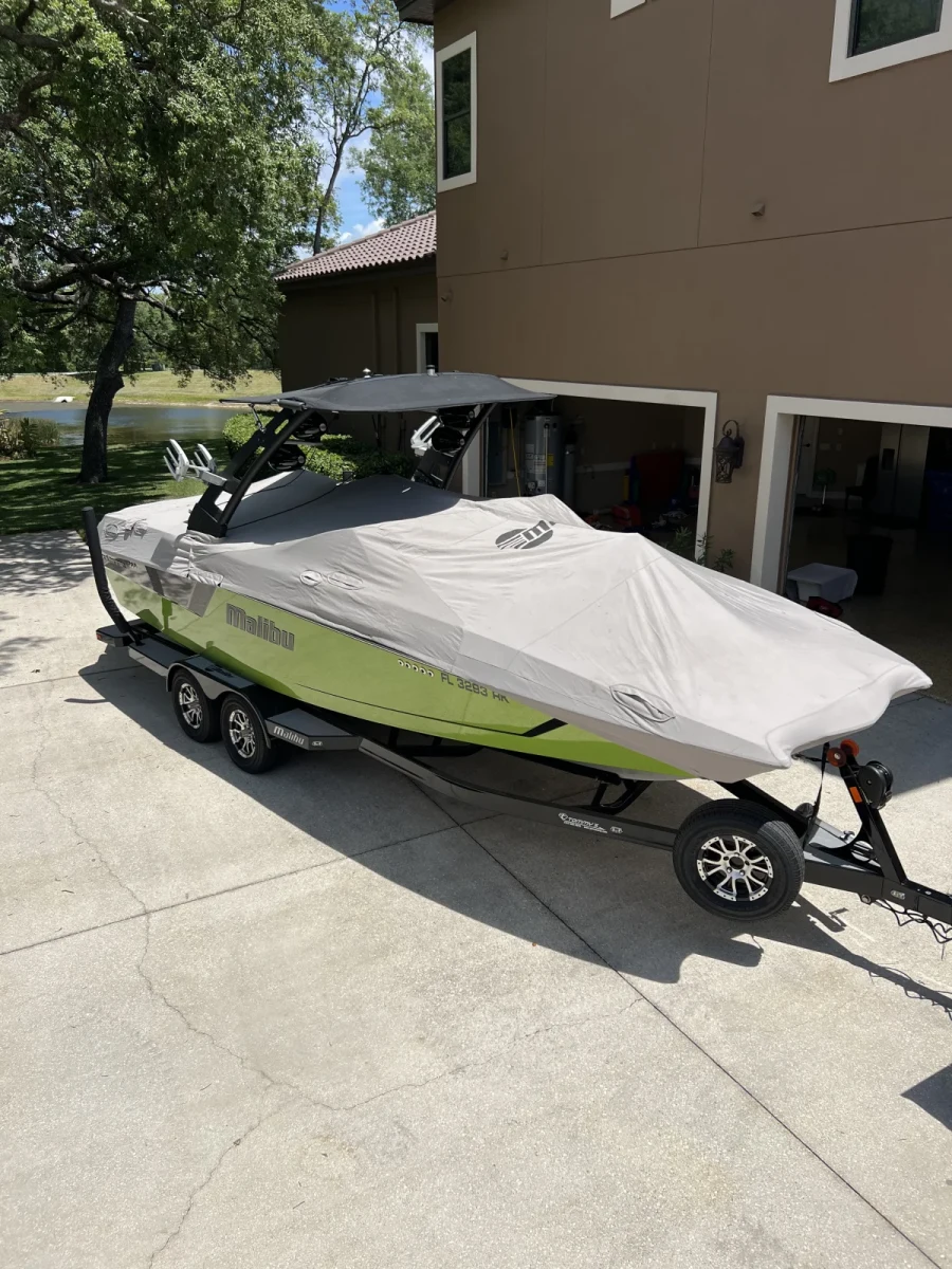 2017-malibu-wakesetter-24-mxz-143028-image17.webp
