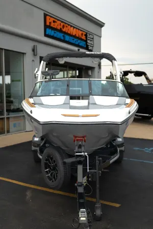 2027-mastercraft-nxt20-143035-image10.webp