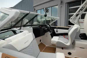 2027-mastercraft-nxt20-143035-image12.webp