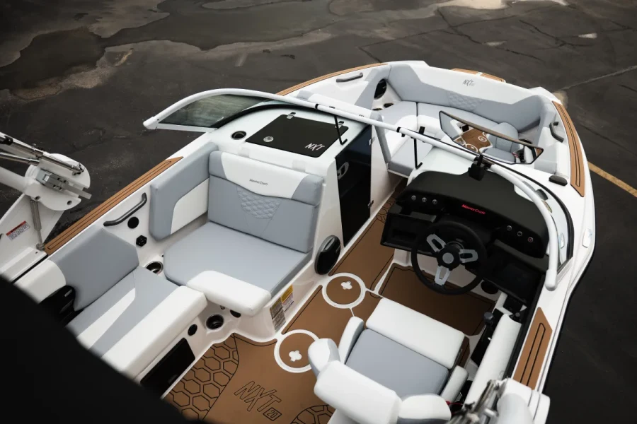 2027-mastercraft-nxt20-143035-image14.webp