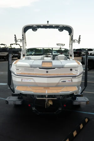 2027-mastercraft-nxt20-143035-image6.webp