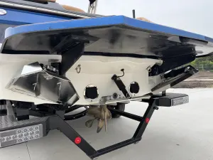 2021-mastercraft-xt23-143057-image3