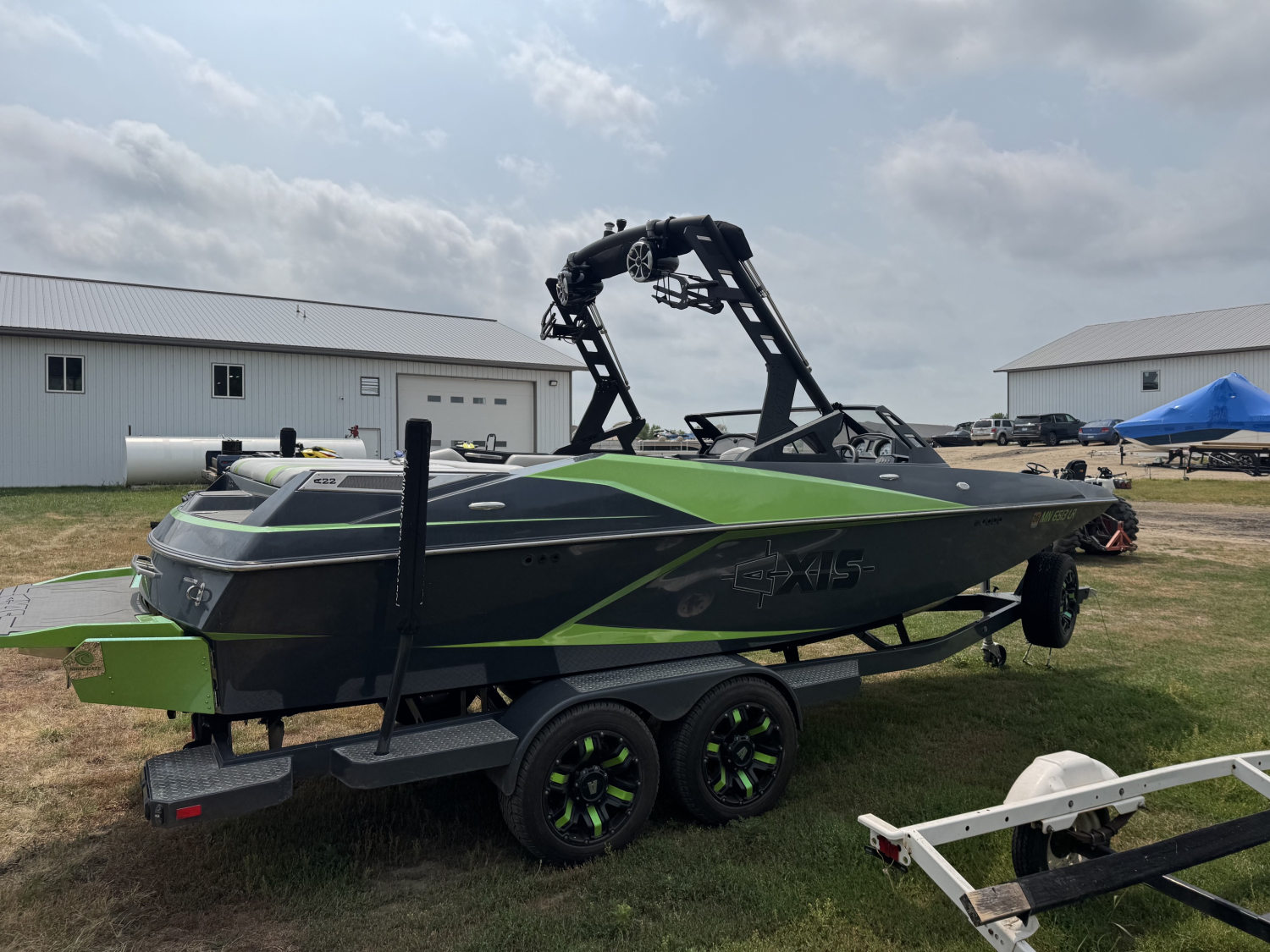 2018 Axis Wake Research A22