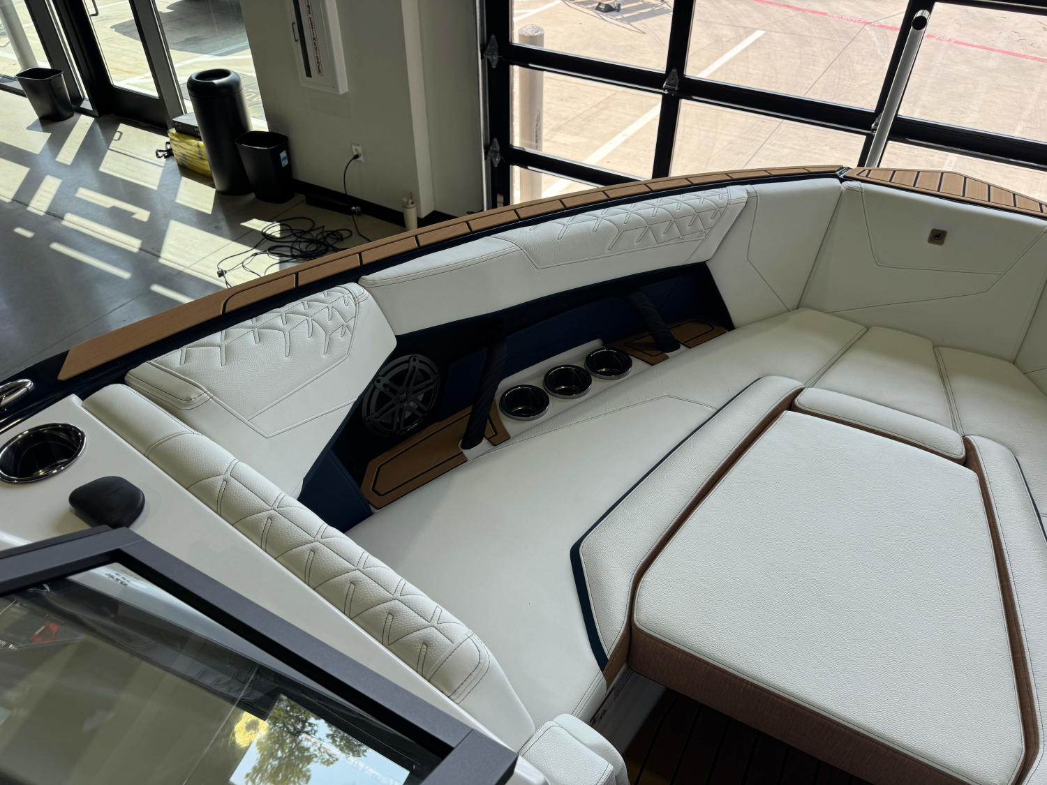 2027 Nautique Super Air Nautique S25
