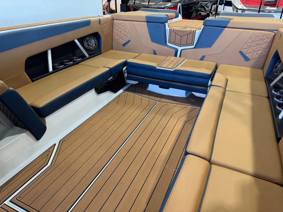 2027-nautique-gs24-143063-image15