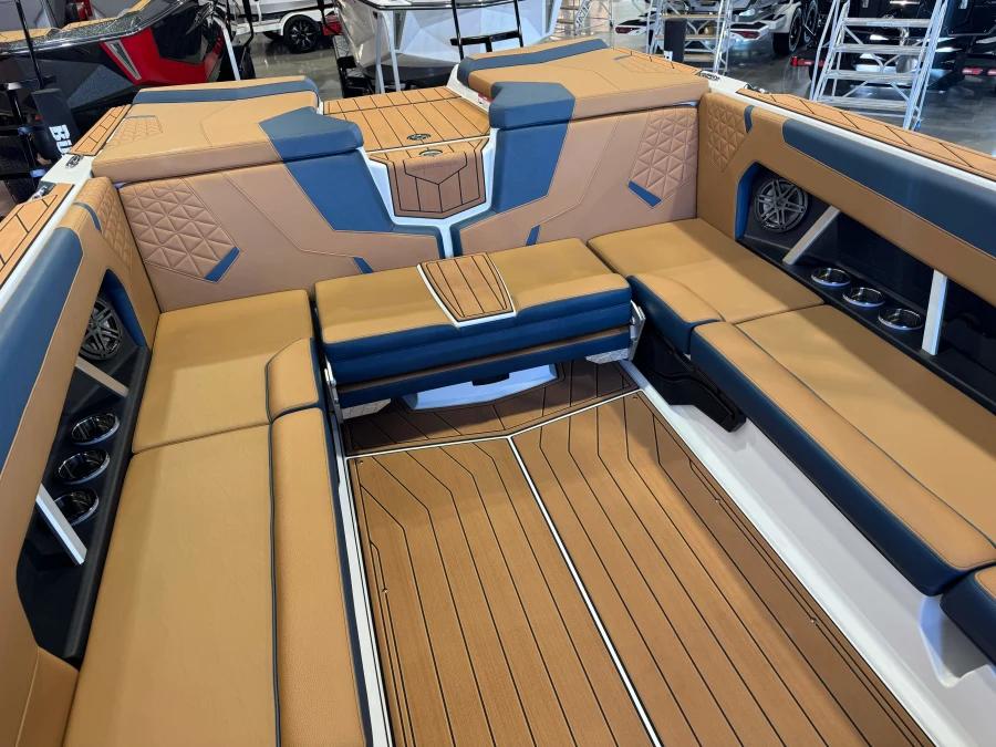 2027-nautique-gs24-143063-image16