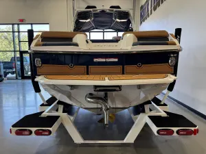 2027-nautique-gs24-143063-image6