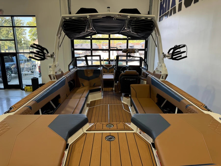 2027-nautique-gs24-143063-image9