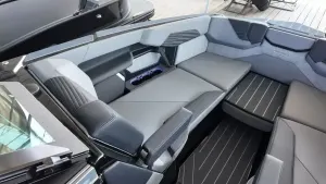 2027-mastercraft-x24-143067-image11