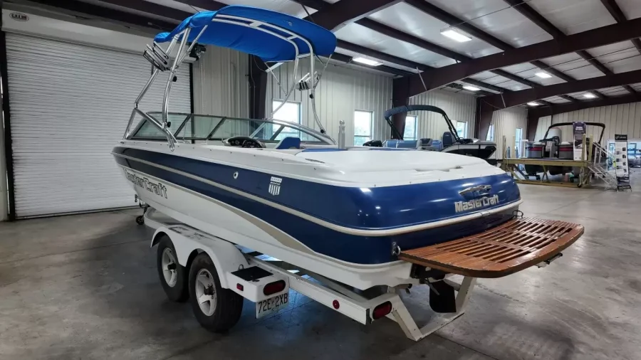 2000-mastercraft-maristar-230-143068-image10