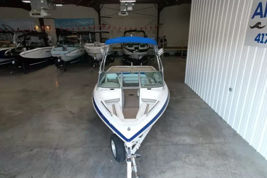 2000-mastercraft-maristar-230-143068-image14