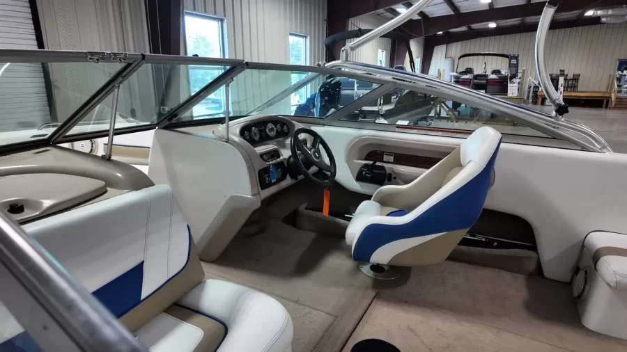 2000-mastercraft-maristar-230-143068-image20